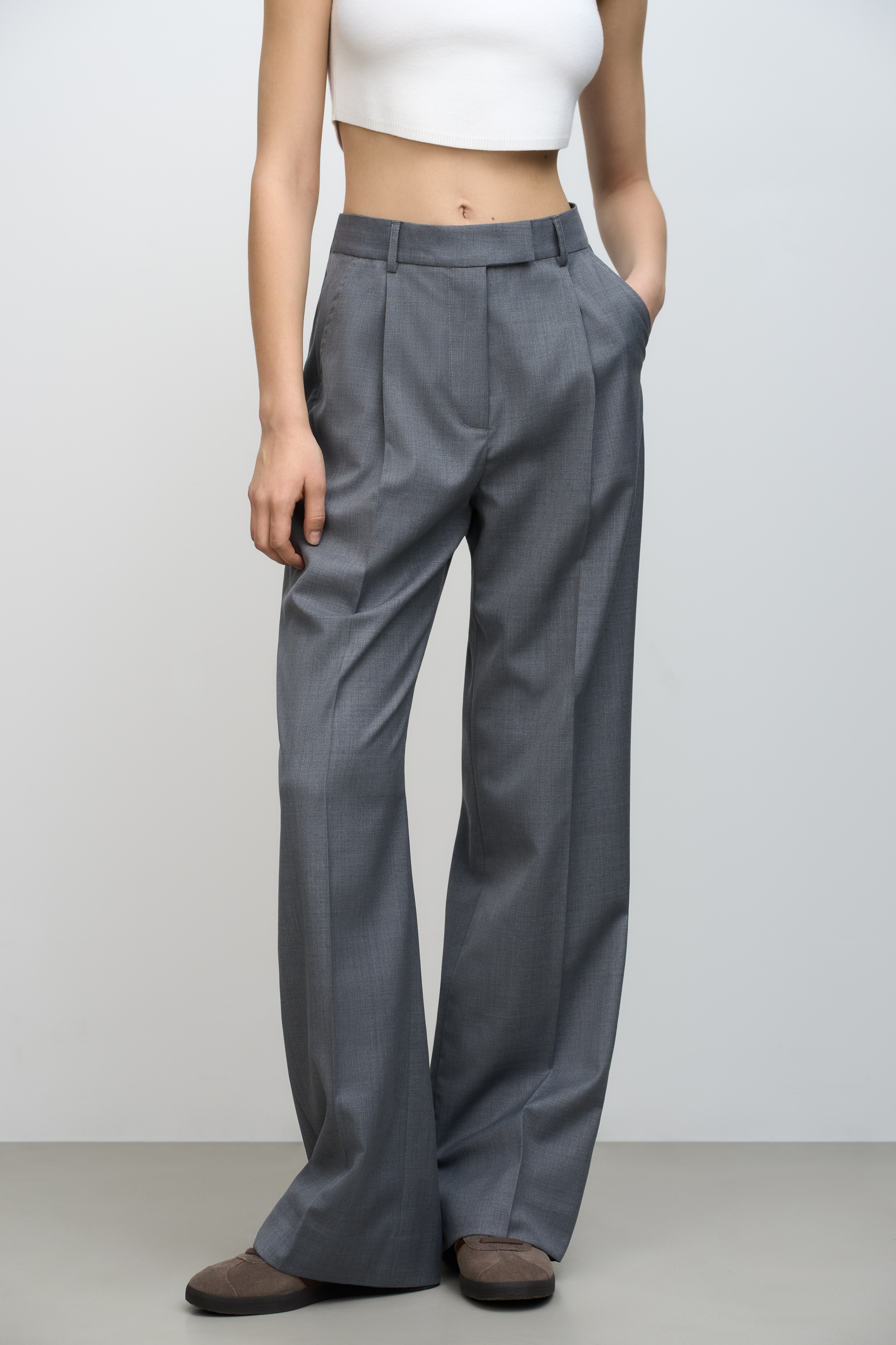 Trousers 4733-10 Light-grey from BRUSNiKA