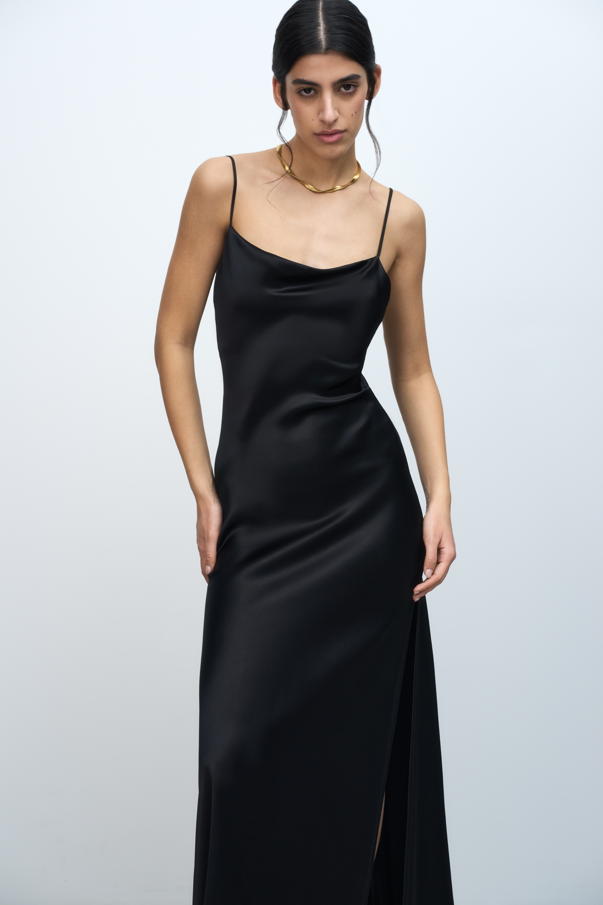 Dress 5016-01 Black from BRUSNiKA