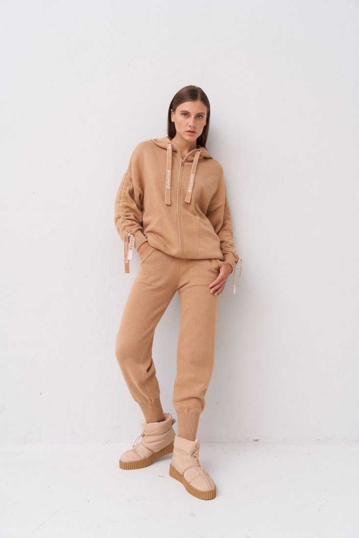 Trousers 3652-128 Camel from BRUSNiKA
