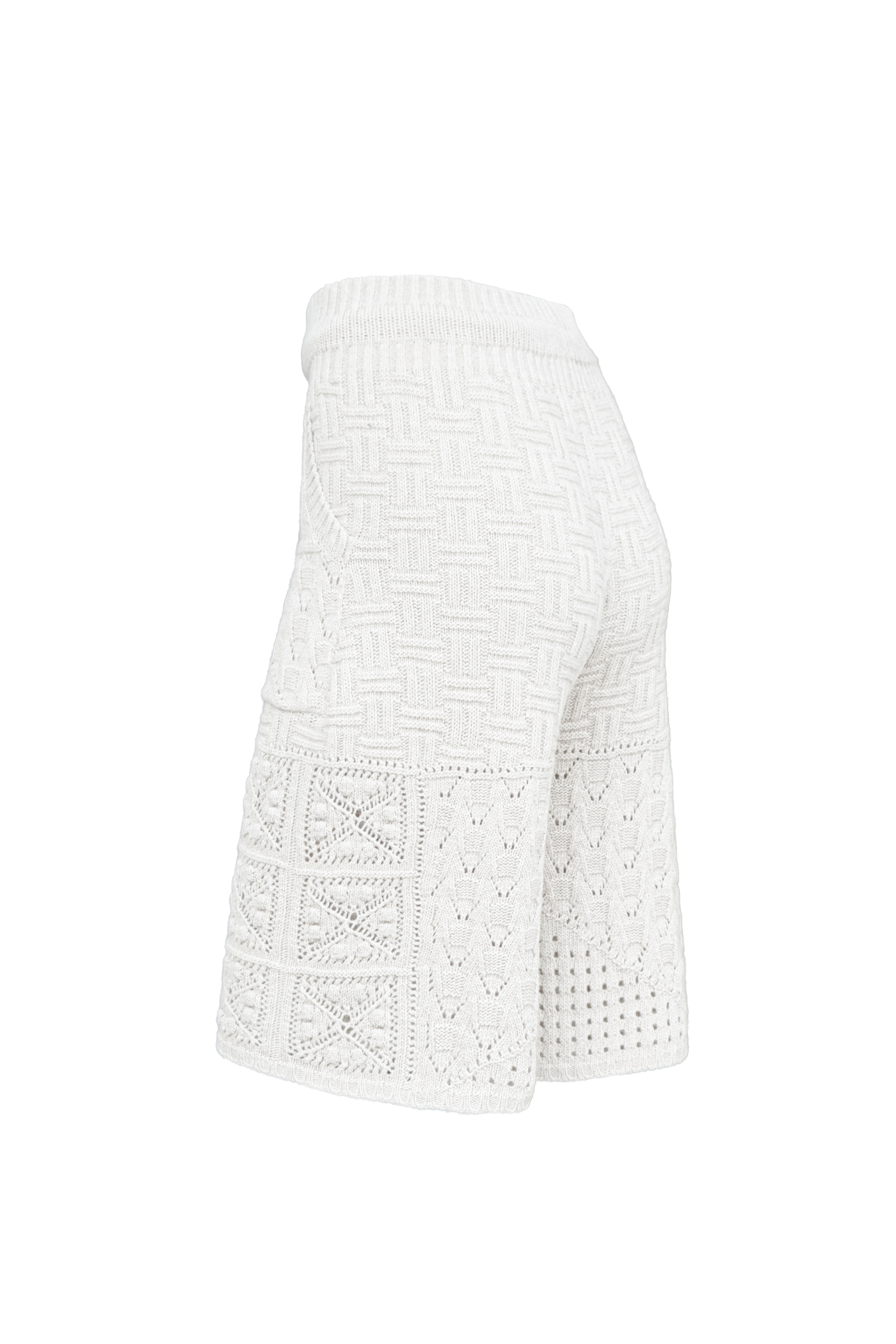 shorts 4328-02 White from BRUSNiKA