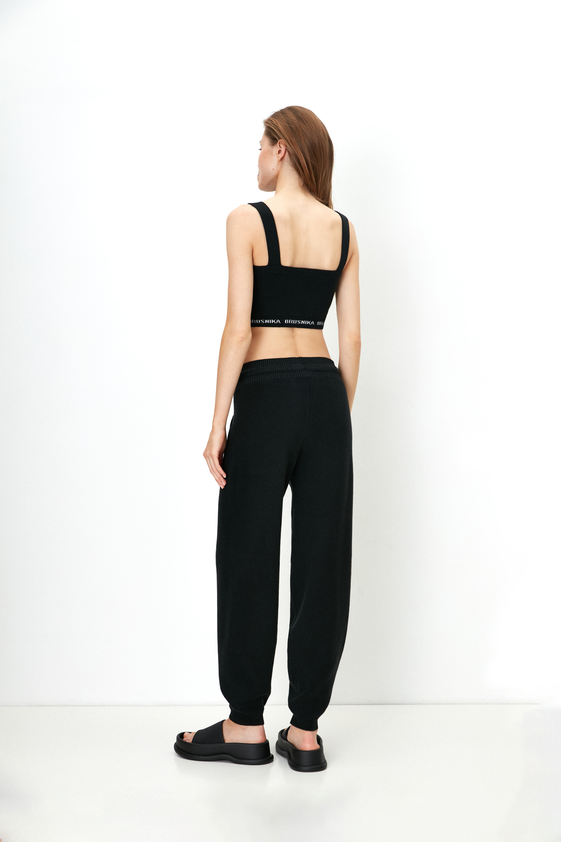 Trousers 3299-01 Black from BRUSNiKA