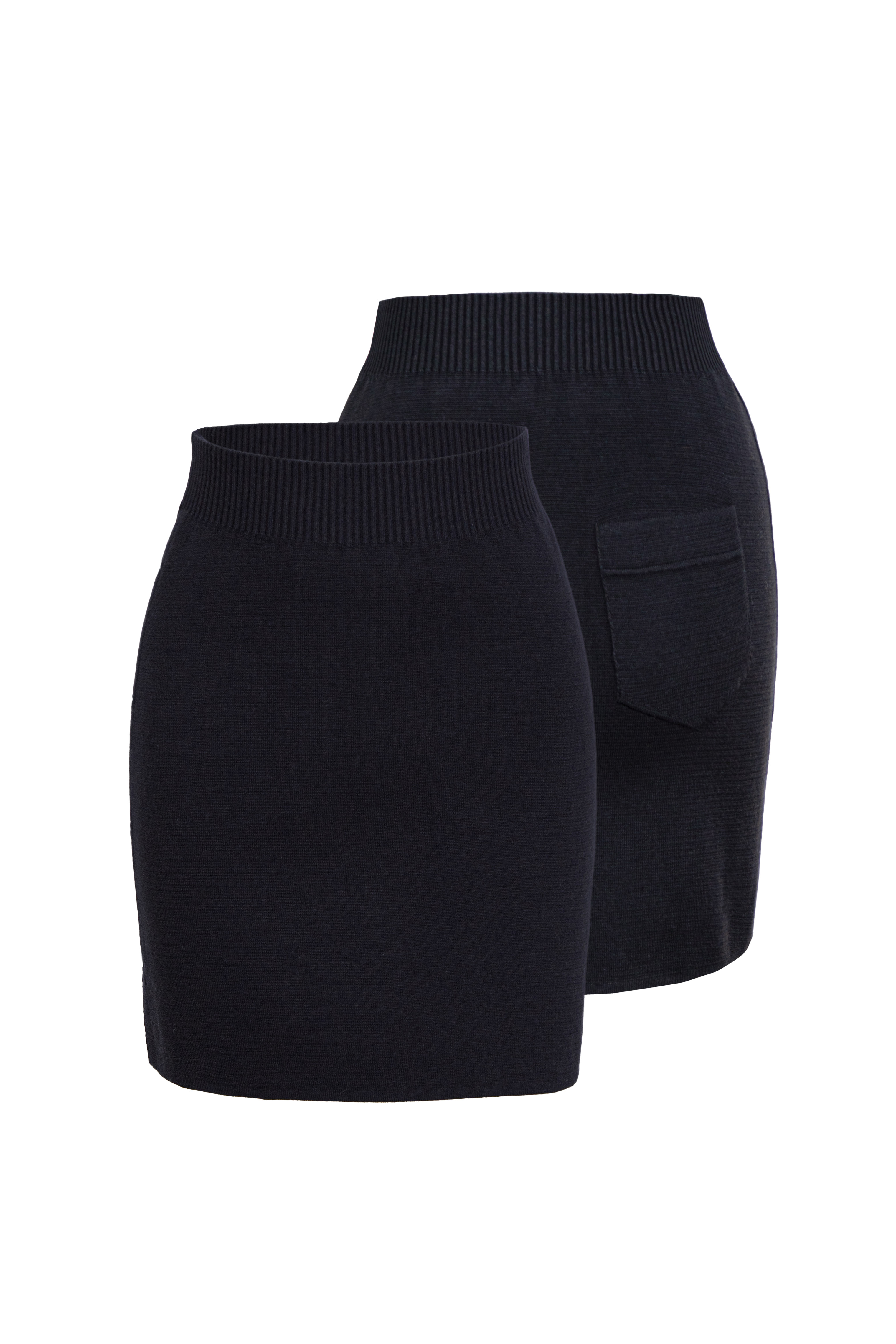 Skirt 4372-01 Black from BRUSNiKA