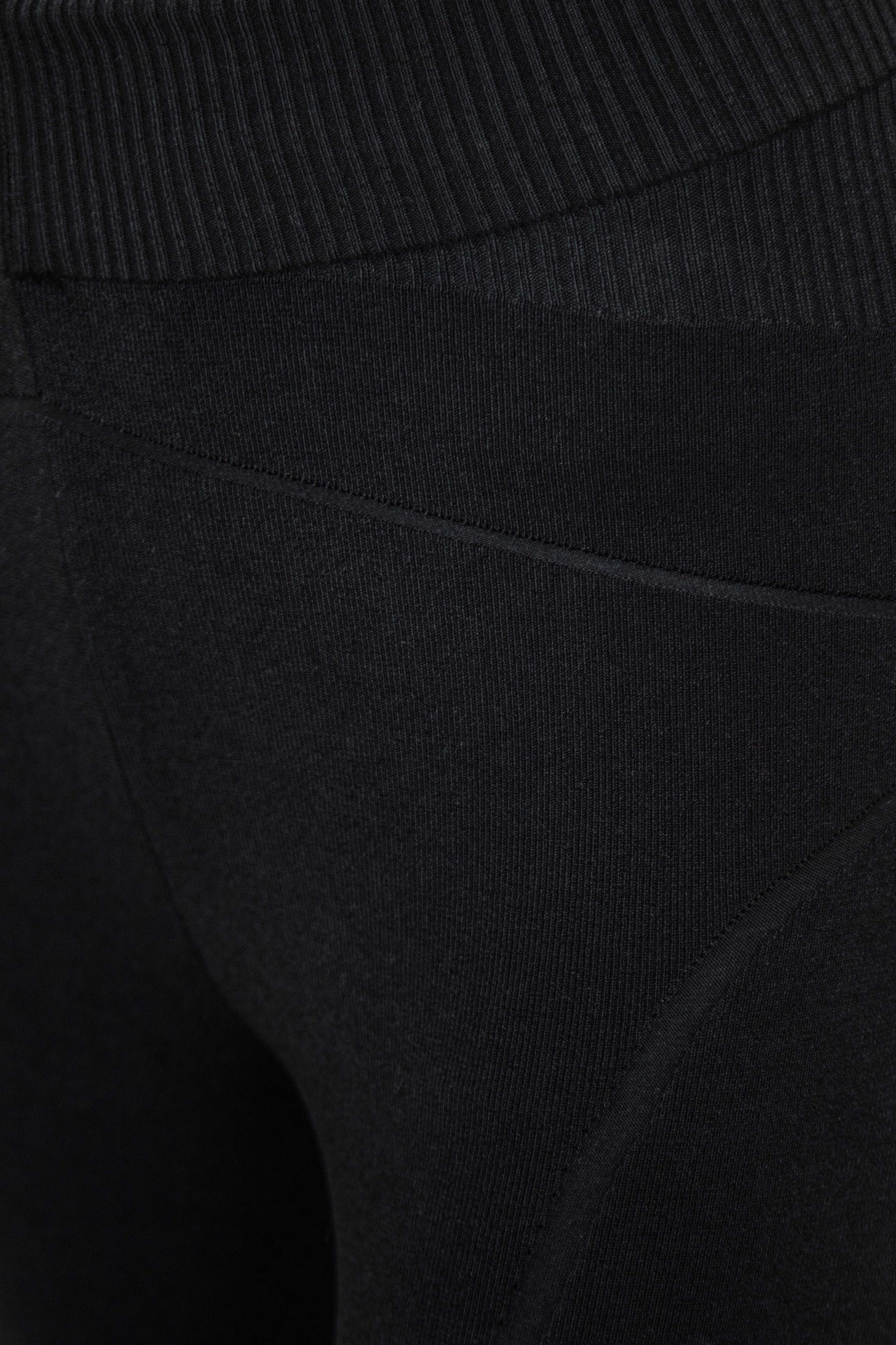 Trousers 3697-01 Black from BRUSNiKA