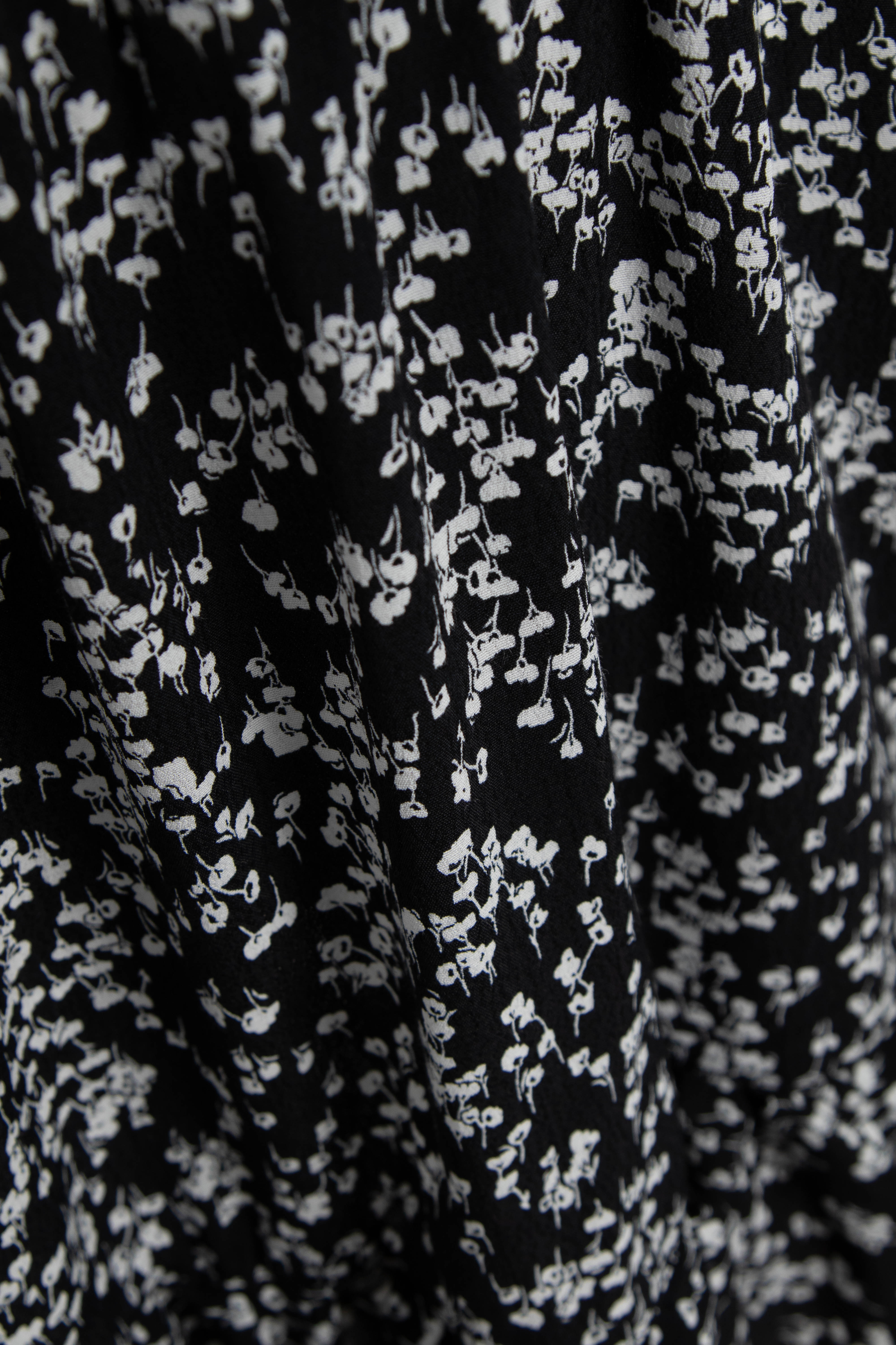 Dress 2654/1-01 Black from BRUSNiKA