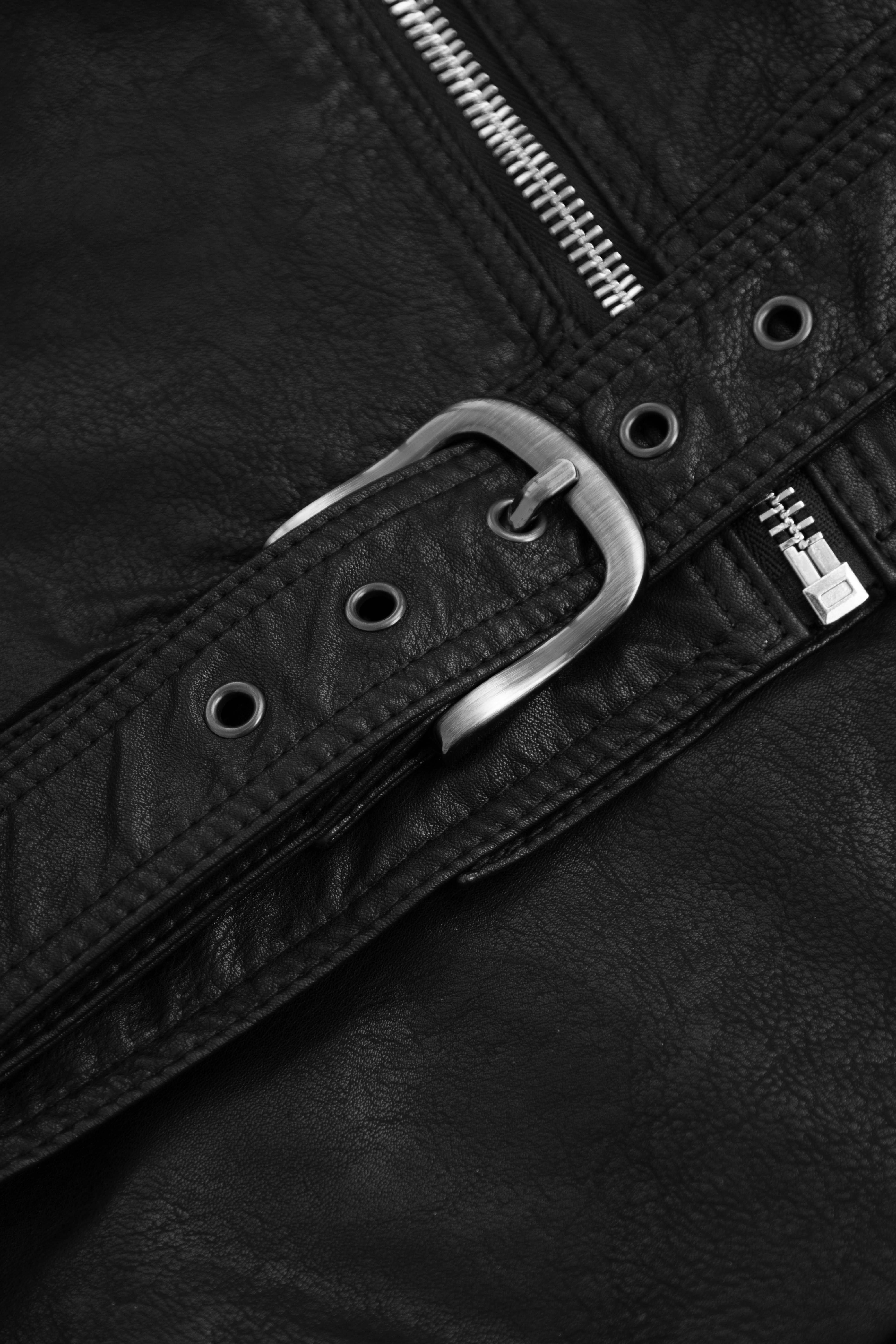 Jacket 3910-01 Black from BRUSNiKA